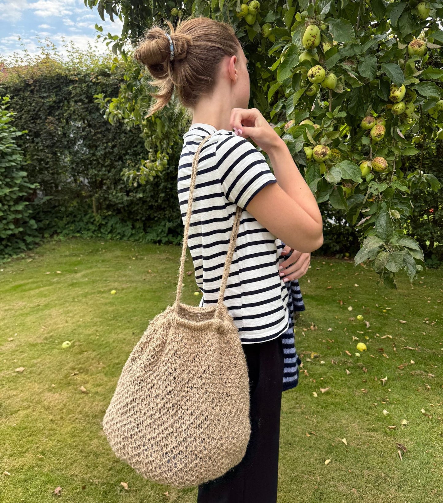 METTE BAG - Axelknit