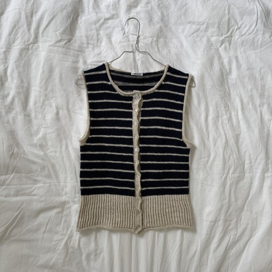 RIGMOR VEST - Axelknit