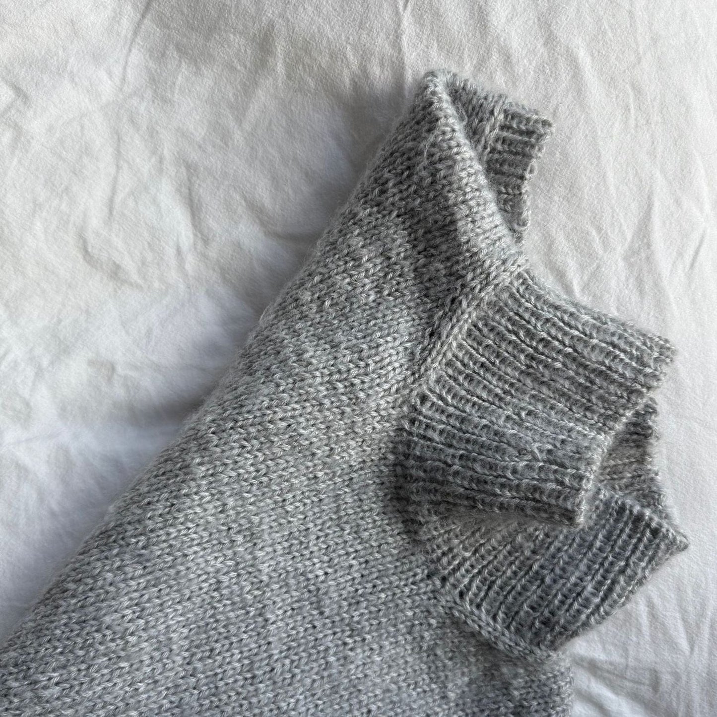 SILJE SLIPOVER - Axelknit
