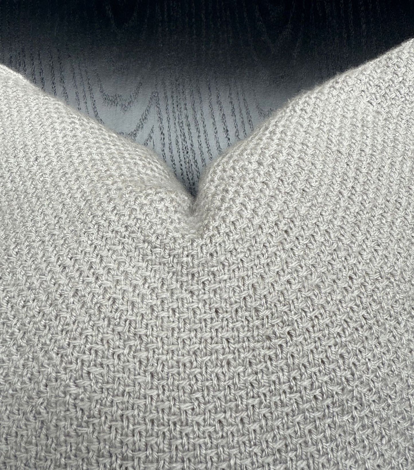 VIKTOR PILLOW - Axelknit