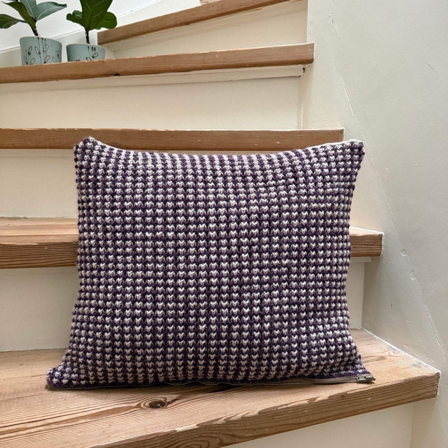 EVA PILLOW - Axelknit