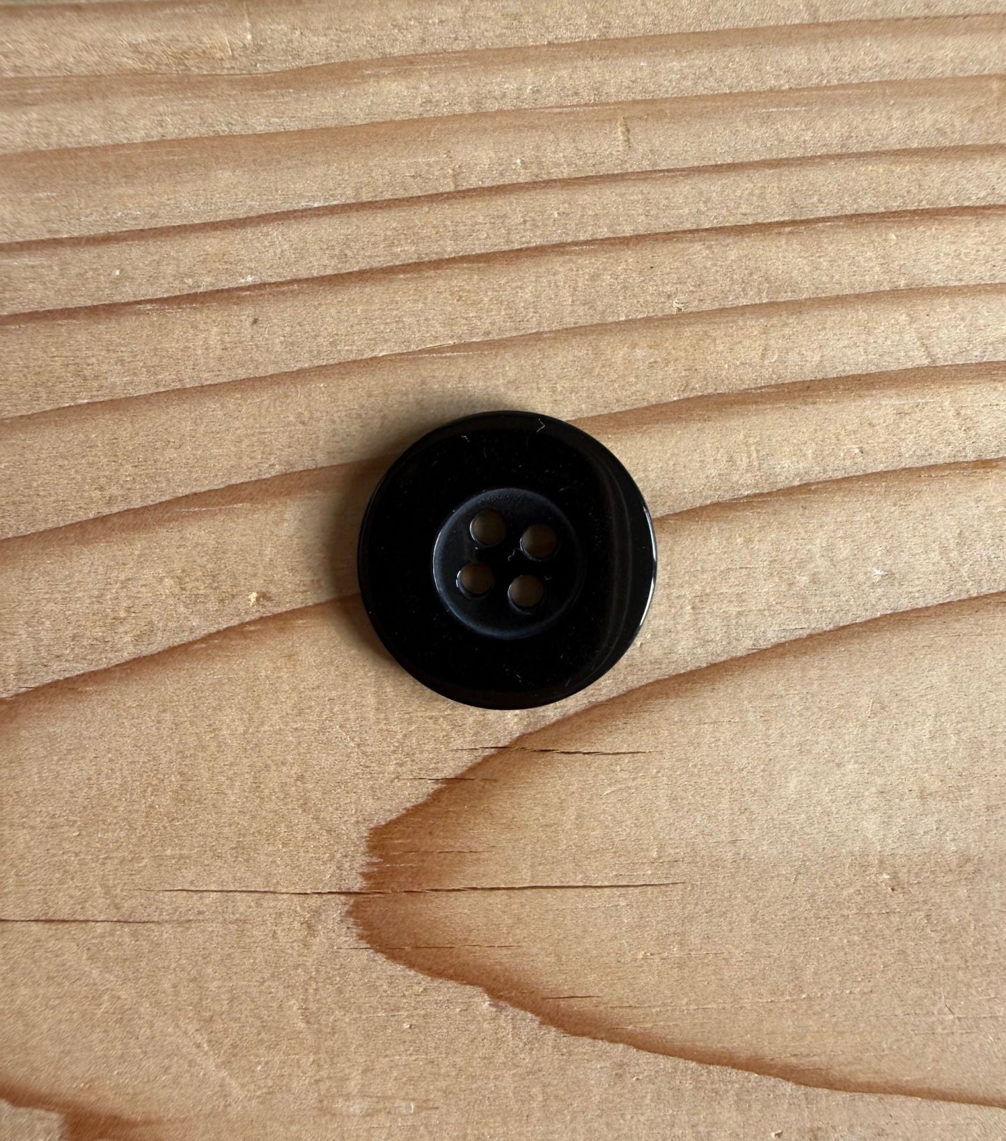 KNAPPER Ø15 MM - SORT 6 STK - Axelknit