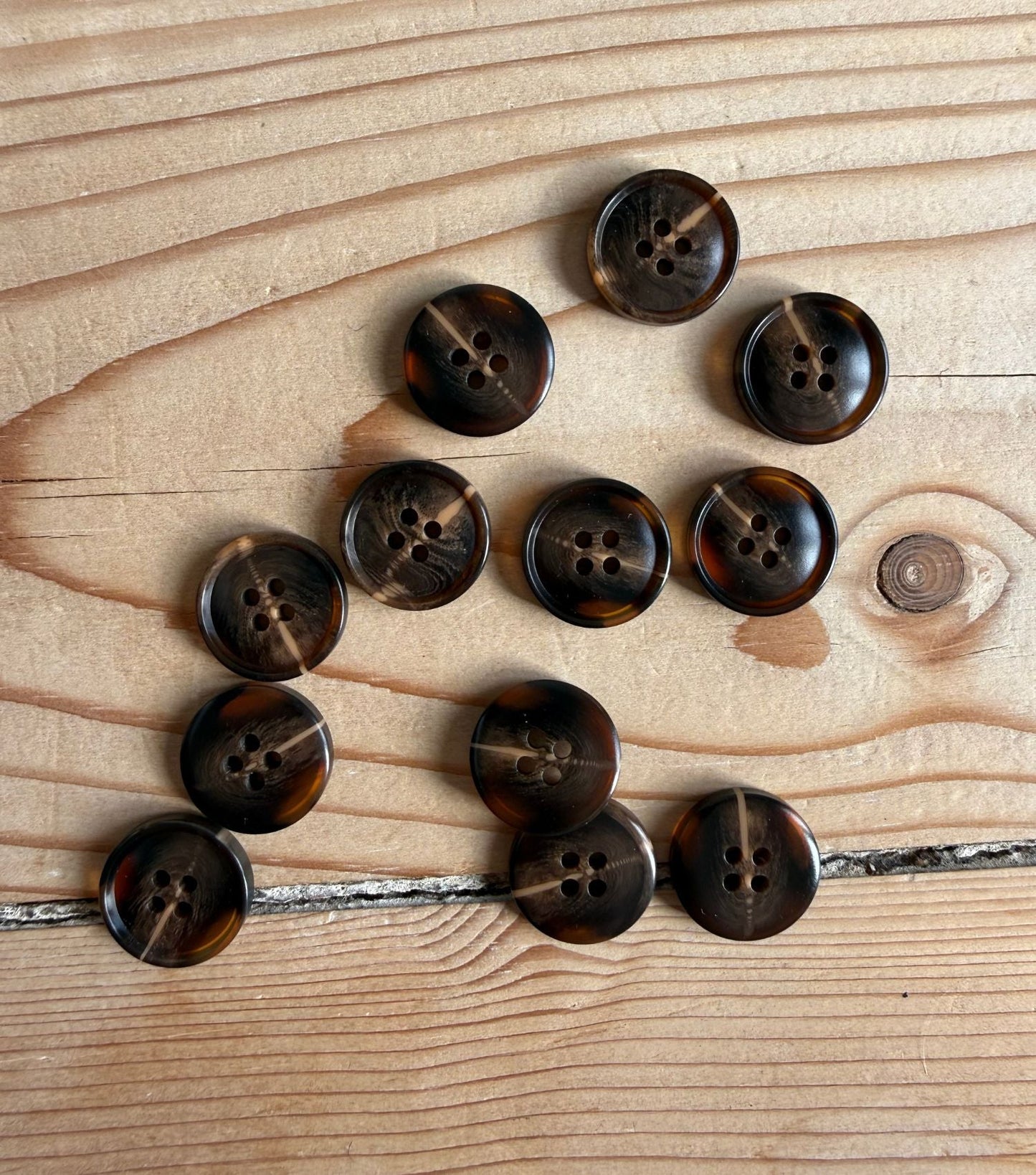 KNAPPER Ø20 MM - BRUN 6 STK - Axelknit