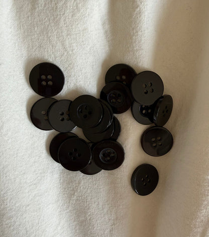 KNAPPER Ø20 MM - SORT 1 STK - Axelknit