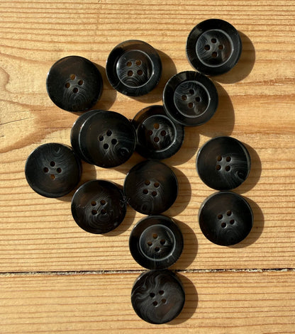 KNAPPER Ø20 MM - SORT 6 STK - Axelknit