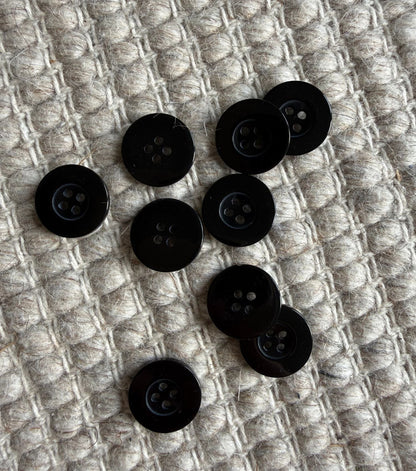 KNAPPER Ø20 MM - SORT 6 STK - Axelknit