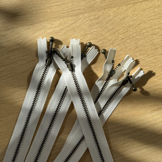 LYNLÅS 20 CM - FAST ECRU - Axelknit