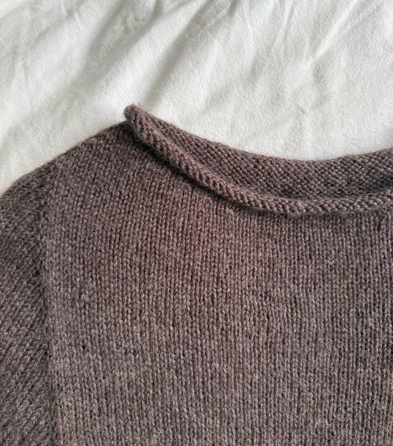 MAGDA TEE - Axelknit