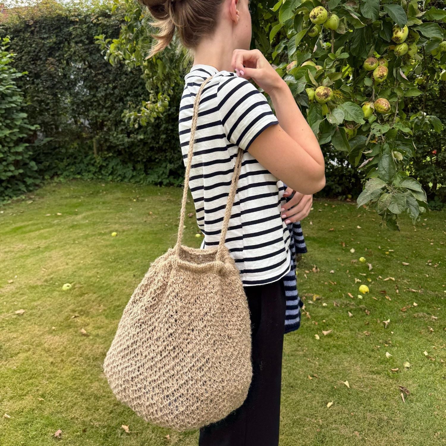 METTE BAG - Axelknit