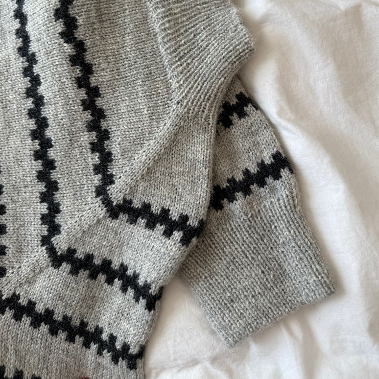 OLIVIA SWEATER - Axelknit