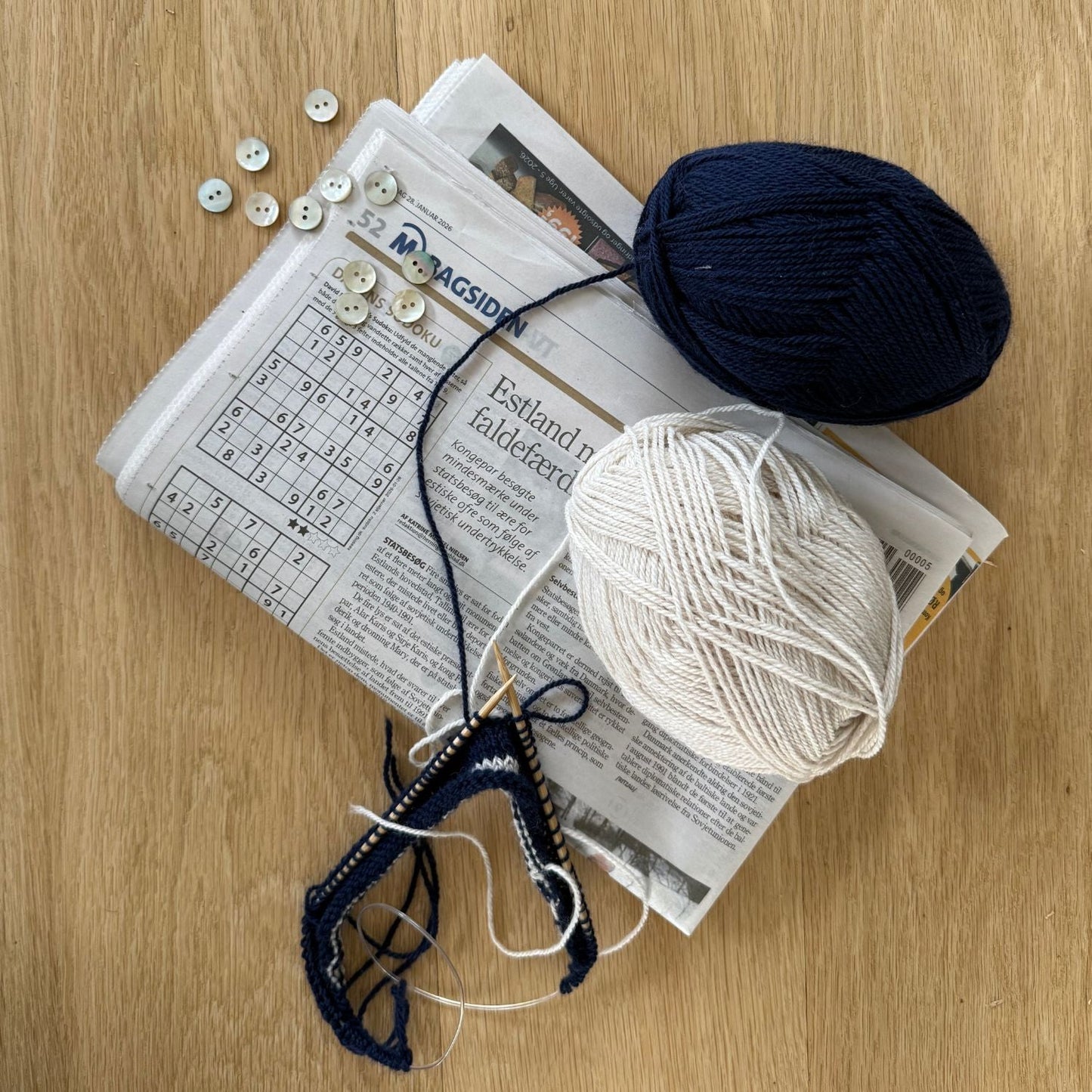 PERLEMORKNAPPER Ø11,4 MM - 12 STK - Axelknit