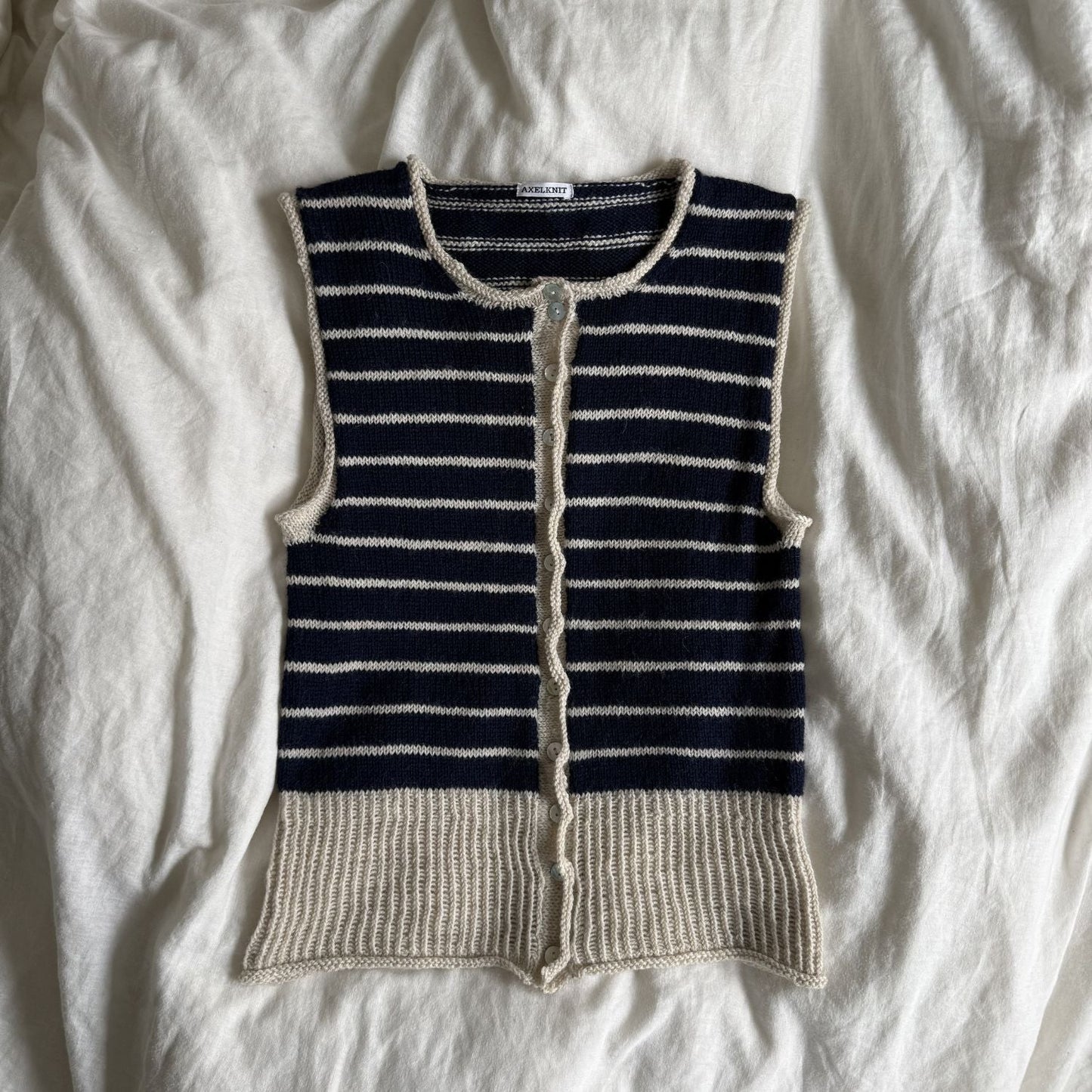 RIGMOR VEST - Axelknit