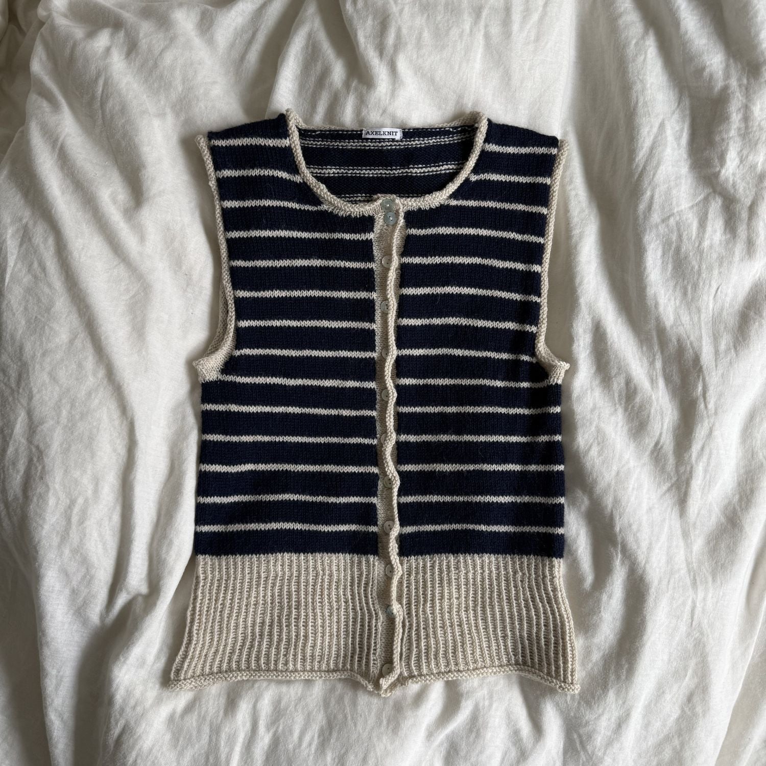 RIGMOR VEST - Axelknit