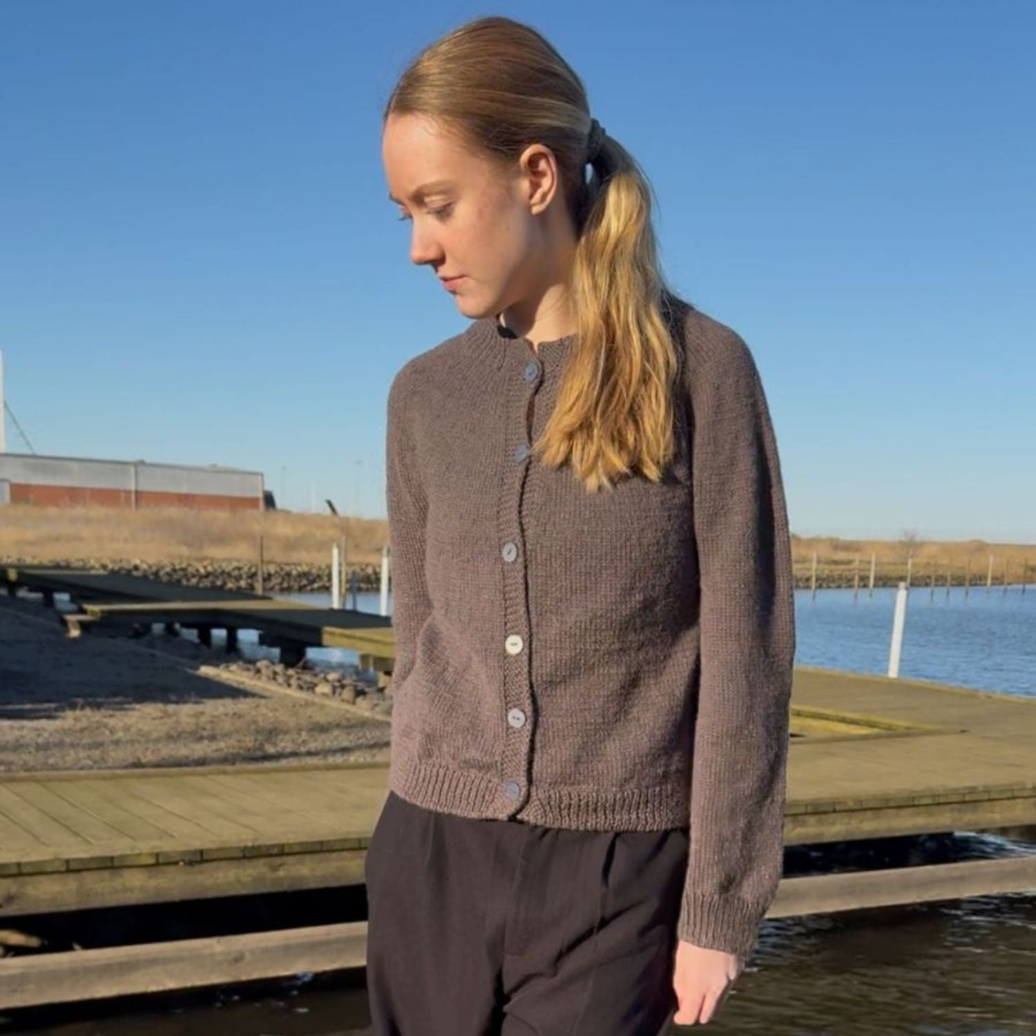 SIGRID CARDIGAN - Axelknit