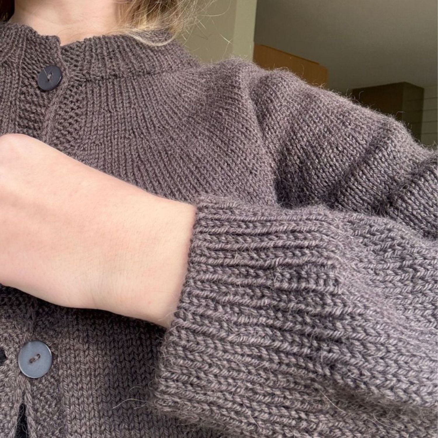 SIGRID CARDIGAN - Axelknit
