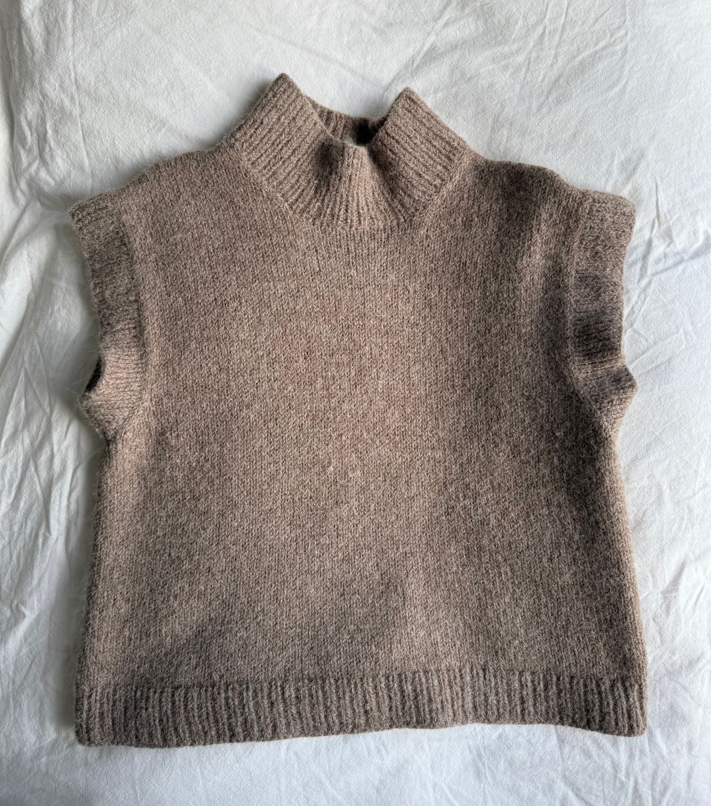 SILJE SLIPOVER - Axelknit