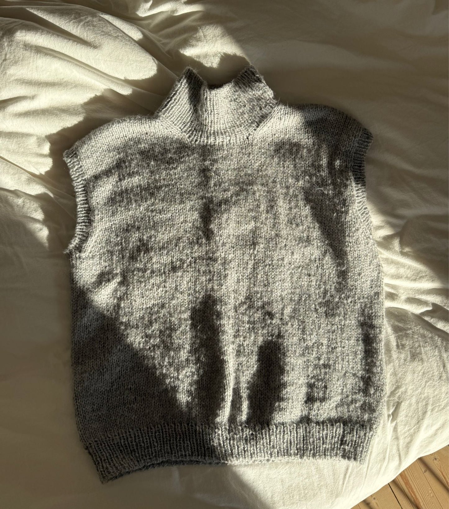 SILJE SLIPOVER - Axelknit