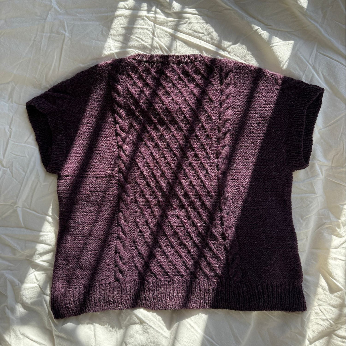 SONJA VEST - Axelknit