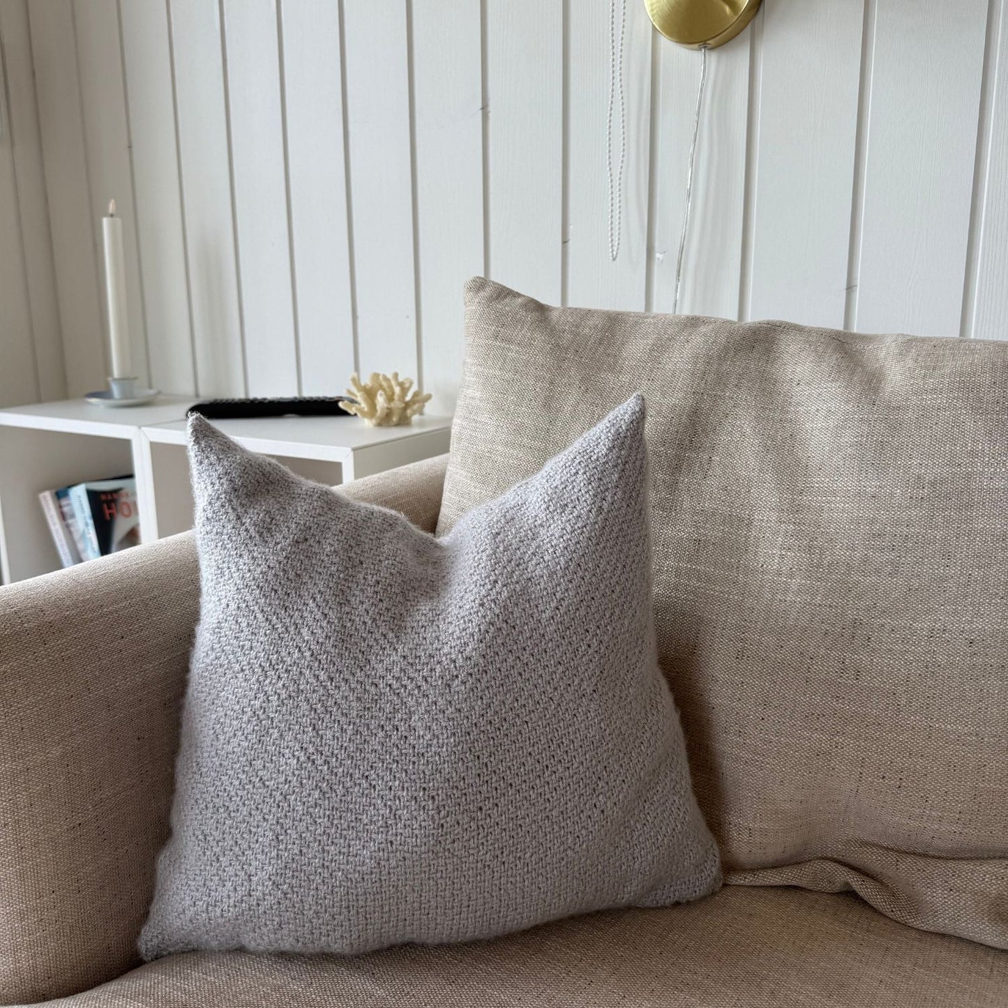 VIKTOR PILLOW - Axelknit