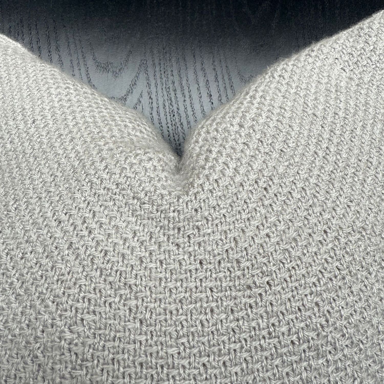 VIKTOR PILLOW - Axelknit