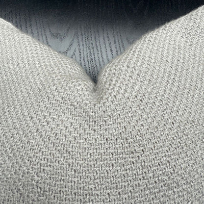 VIKTOR PILLOW - Axelknit